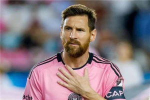 صندوق الاستثمار يمنح ميسي حرية الاختيار بين ناديين في روشن!