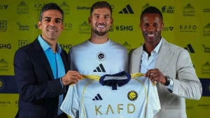 ما القاعدة التي كسرها النصر بسبب صفقة إينيغو مارتينيز؟