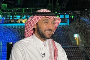 وزير الرياضة يوجّه بمعالجة القرارات المثيرة للجدل في بطولة السوبر