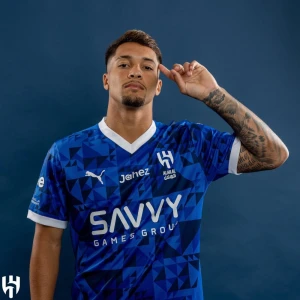 الكشف عن موقف مهاجم نادي الهلال  ليوناردو من الانتقال إلى نادي الشباب