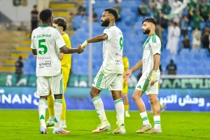 بالفيديو.. الأهلي يتخطى الحزم بثنائية نظيفة في الدوري