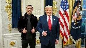 «يلعبان الكرة في المكتب».. ترامب ينشر فيديو بالذكاء الاصطناعي مع رونالدو