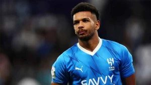 الهلال يرفض إعارة علي البليهي للشباب ويكشف شرط انتقاله