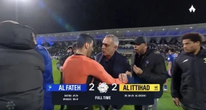 بالفيديو.. غوميز ينفعل على الحكم ماجد الشمراني بعد نهاية مباراة الفتح والاتحاد