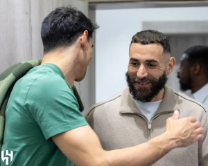 صور أول لقاء يجمع بين بنزيما ولاعبي الهلال