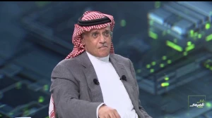 بالفيديو.. الأمير الوليد بن بدر: بنزيما لم يعاقب على حركة أوقف بسببها رونالدو.. ويكشف مفاجاة! main