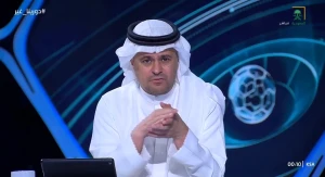 بعد الفوز على النجمة.. بالفيديو.. الشنيف يتغنى بهذا المحترف الأهلاوي main