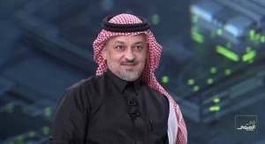 بالفيديو.. القوس يسأل عادل عزت: ليلة الانتخابات أمام سلمان المالك كنت خسران فقام عادل البطي بجولة في الفندق سوى فيها ريمونتادا؟.. والأخير يرد main