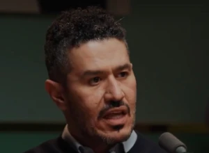 بالفيديو.. أحمد عفيفي يكشف أكثر مهاجمين في الدوري تشتيتًا للكرات الرأسية الدفاعية