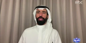 لو خيرت بين الدوري ونخبة آسيا فأي البطولتين تختار؟.. عبدالغني يجيب - فيديو main