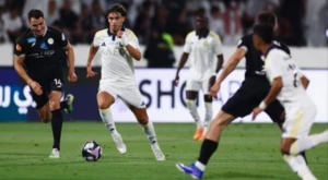 بالفيديو.. النصر يهزم الشباب 4-2 ويواصل صدارة الدوري main