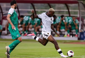 بالفيديو..الاتحاد يفوز على النجمة بثلاثية نظيفة ويتأهل إلى دور الـ16 من كأس الملك