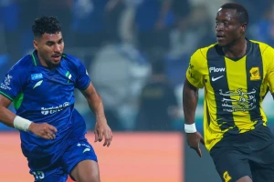 الاتحاد يتعثر بالتعادل السلبي أمام الفتح في الدوري