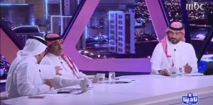بالفيديو.. الهزاع: سلطان مندش له 8 سنوات يلعب.. بس أنت ما شفته إلا مع الهلال.. والحربي يرد: جيت بملعبي