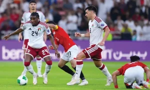 بالفيديو.. الإمارات تفوز على البحرين بثلاثية نظيفة في خليجي 27 main