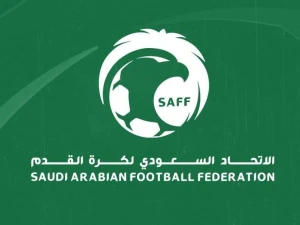 الاتحاد السعودي لكرة القدم يحسم الجدل بشأن الأنباء المتداولة عن رحيل المدرب دونيس