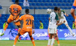 بالفيديو.. الأهلي يقلب الطاولة على الفيحاء بثلاثية في الدوري main