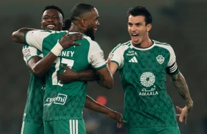 بالفيديو.. الأهلي يكتسح الخليج برباعية في الدوري