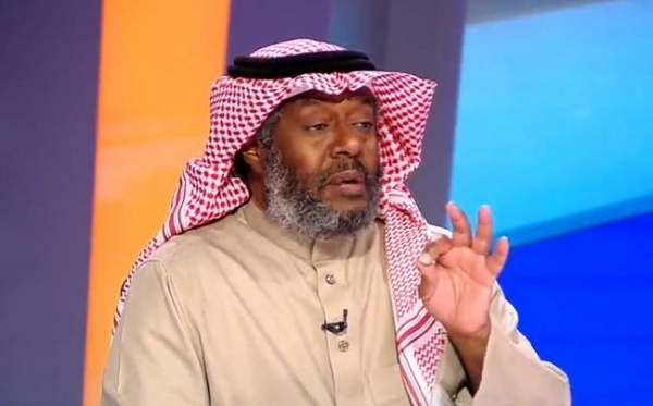 بالفيديو .. "يوسف خميس" يروي قصة منعه من دخول نادي النصر .. وهكذا تعامل معه حارس الأمن!