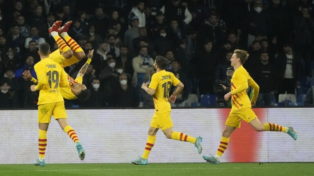 بالفيديو..برشلونة يقسو على نابولي برباعية.. ويحجزا مقعدًا في ثمن نهائي الدوري الأوروبي