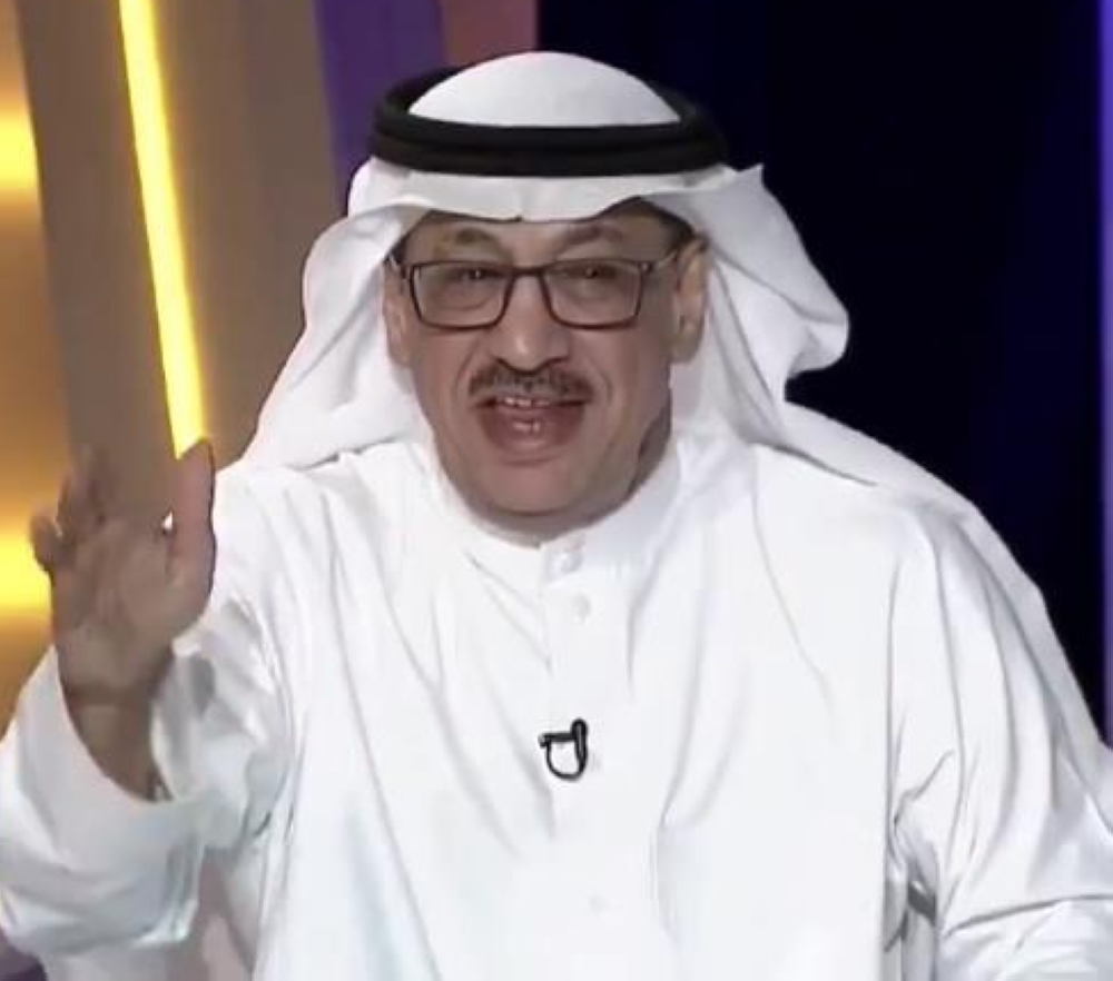 عارف ينشر لقطة من مباراة الاتحاد والأهلي ..ويعلق :شوفوا لكم هرجه ثانية!