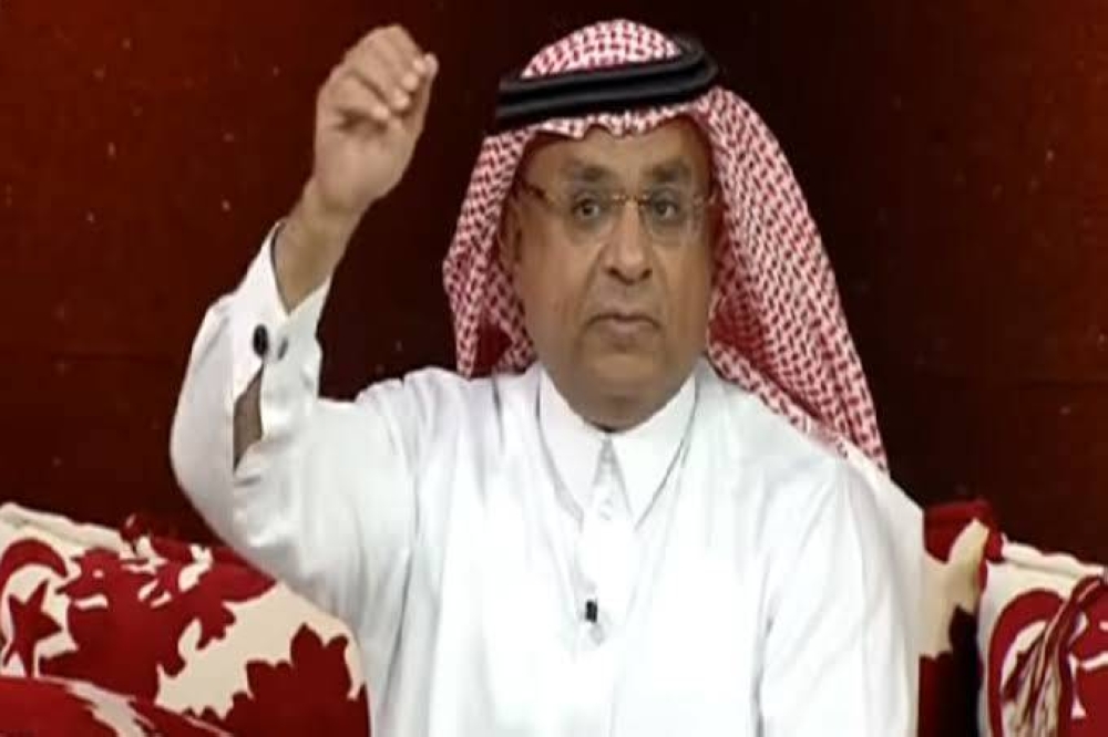 مطرب شعبي يغني في الأوبرا.. "الصرامي" يواصل الهجوم على "القوة الزرقاء" بتعليق مثير