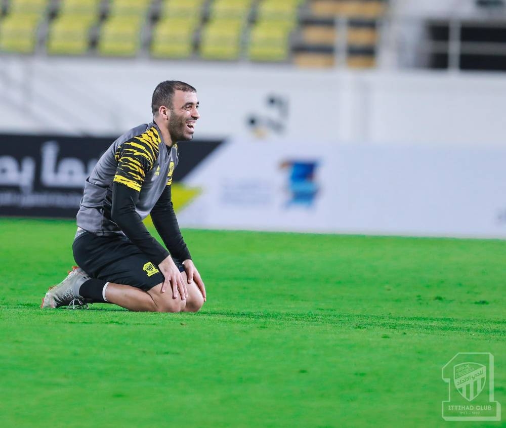 حمدالله يغادر إلى أمريكا.. والكشف عن السبب !