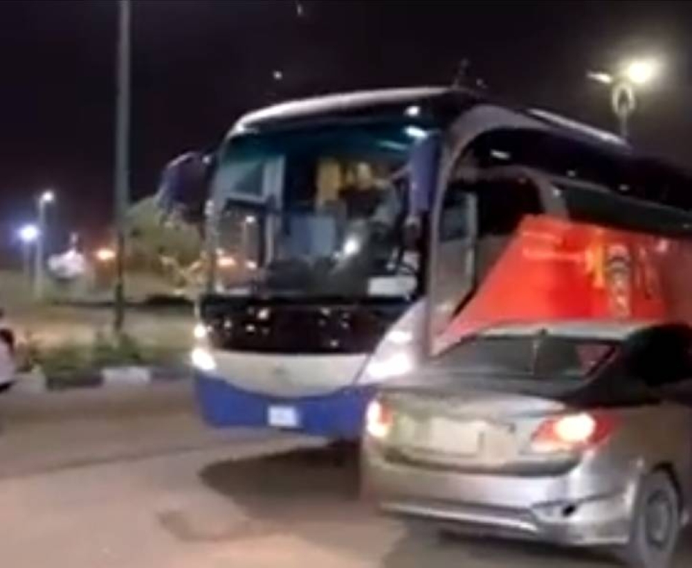 مواجهة الحافلات .. شاهد : الفيحاء يستفز الاتحاد بطريقة جديدة!