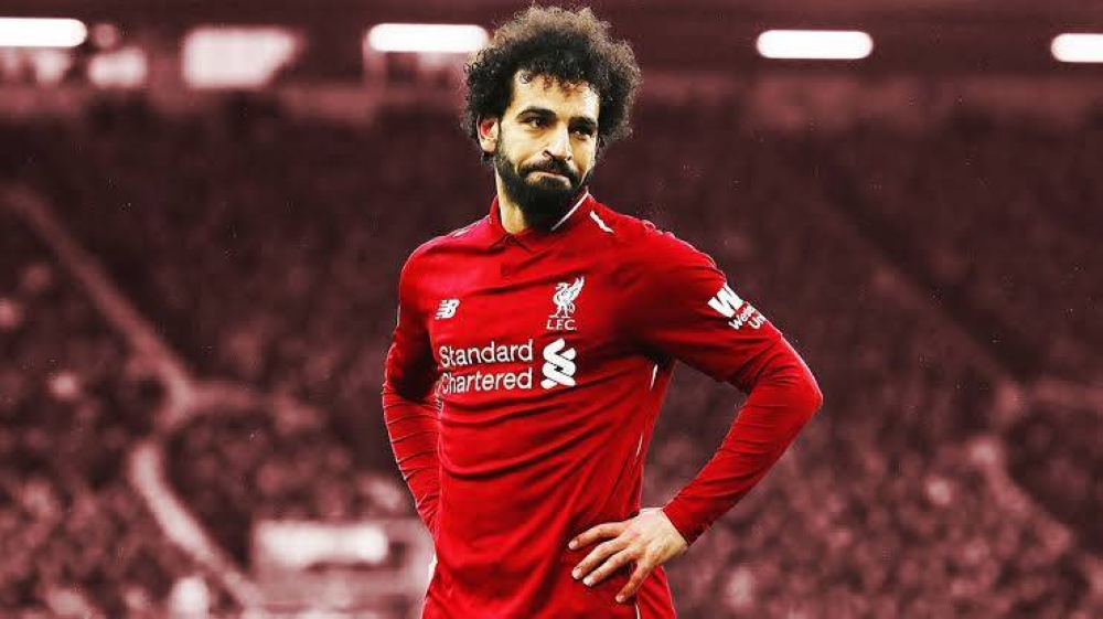 شاهد.. محمد صلاح يثير الجدل في ليفربول بصورة