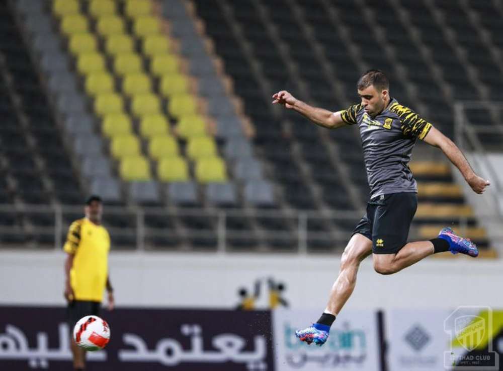 "نزاع دولي".. تطورات جديدة بشأن شكوى النصر ضد الاتحاد "وحمدالله"!