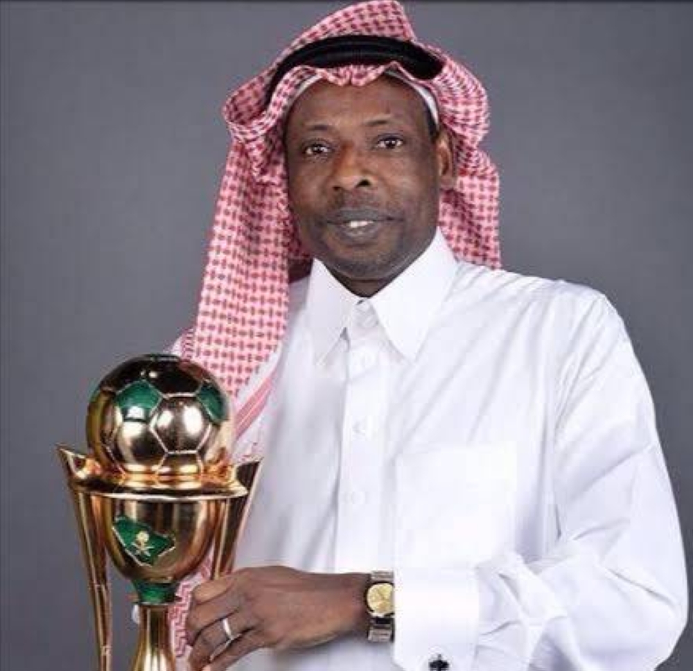 الطميحي" يهاجم أحد الشخصيات ويصفه بالكذاب.. ويعلق: تجاوز كثيرا وعلى الاتحاد أن يوقفه عند حده.. فمن يقصد؟