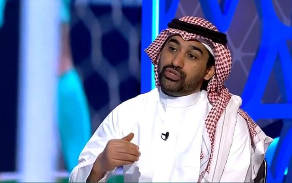 هل الأمل باقي لدى الهلال في الدوري؟ .. شاهد : "عطيف" يجيب!