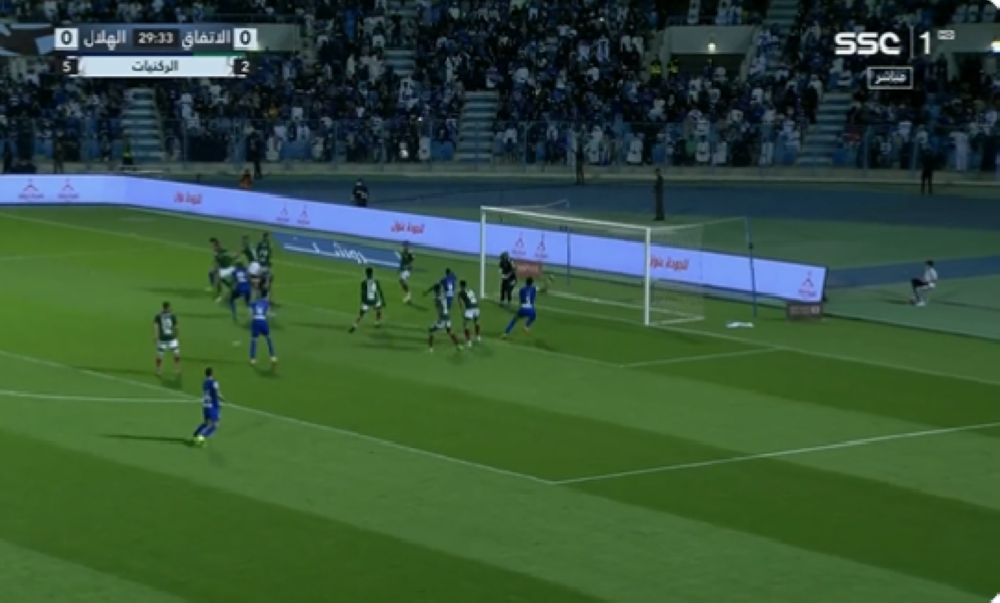 بالفيديو.. الهلال يواصل ملاحقة الاتحاد على الصدارة بالفوز على الاتفاق بهدفين