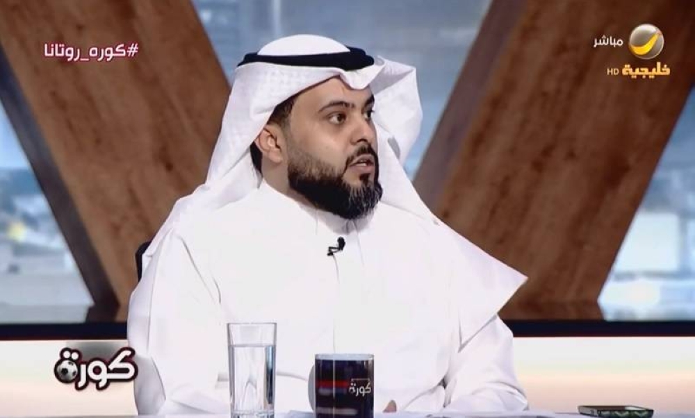 بالفيديو .. وكيل "فهد المولد" : اللاعب لا يحق له دخول النادي .. وسيواصل التدريب بهذه الطريقة!