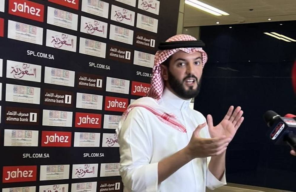 هذه طريقتنا .. بالفيديو : أول تعليق من "بن نافل" بعد فوز "الهلال" بثلاثية أمام "الاتحاد"!