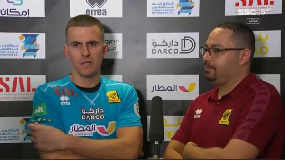 شاهد.. غروهي يعتذر على الهواء.. ويعلق : كنا نستحق لقب الدوري !