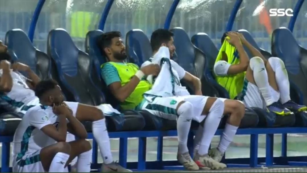 "جهزوا كفن الأهلي".. شاهد كلمات مؤثرة من المعلق مشاري القرني بعد الهبوط للدرجة الأولى !