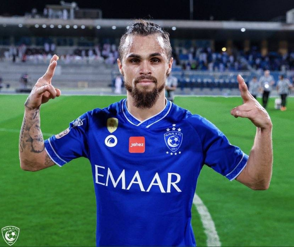 الهلال يحسم الجدل بعد أنباء عدم عودة ميشيل من جديد !