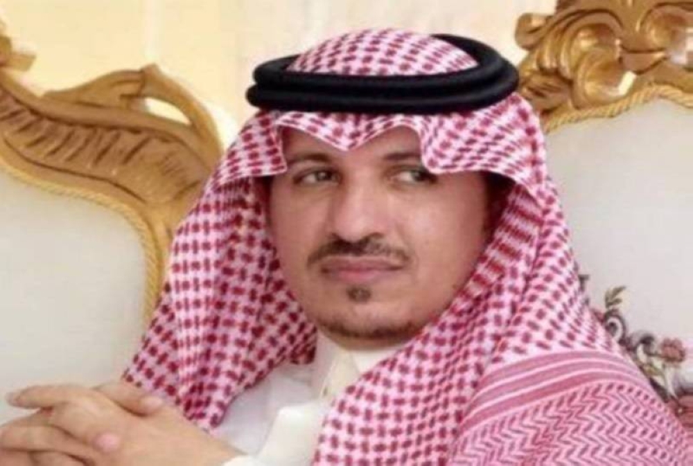 "الزهراني" ينشر صورة لـ "النفيعي" .. ويعلق: ضربة قاضية وغادرة وقاتلة للأهلاويين!