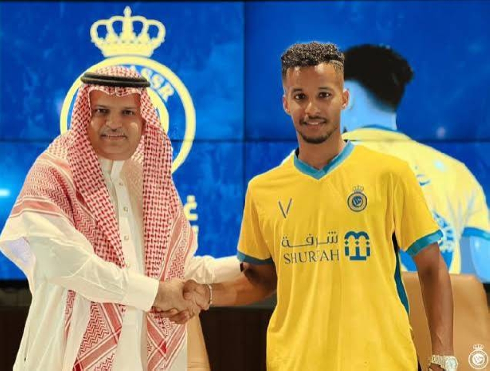 تقارير تكشف راتب عبدالرحمن غريب مع النصر!