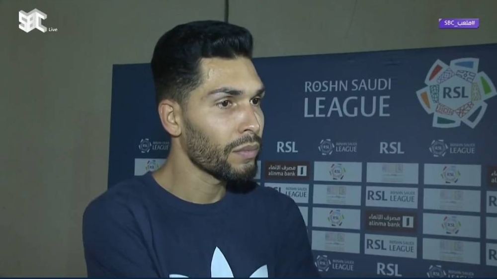 بالفيديو.. بيتروس يشبه علاقته بالهلال بالعلاقة بين هذين الفريقين!