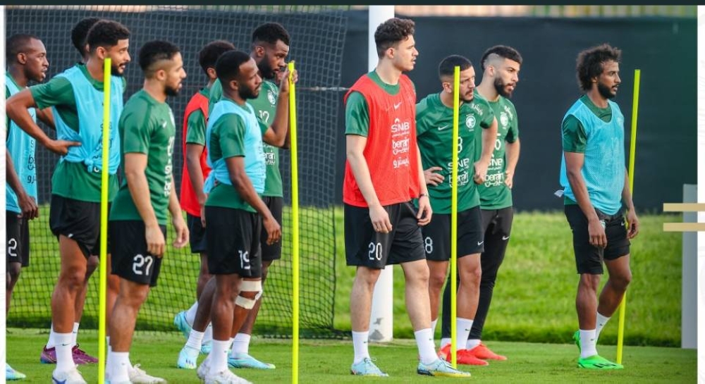 بالأسماء.. المنتخب السعودي يكشف عن 3 لاعبين لم يشاركوا في التدريبات !