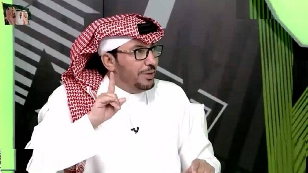 "الروقي" ينشر صورة لـ "حمدالله" .. ويعلق : "بيئة أبعدته وأخرى أعادته!