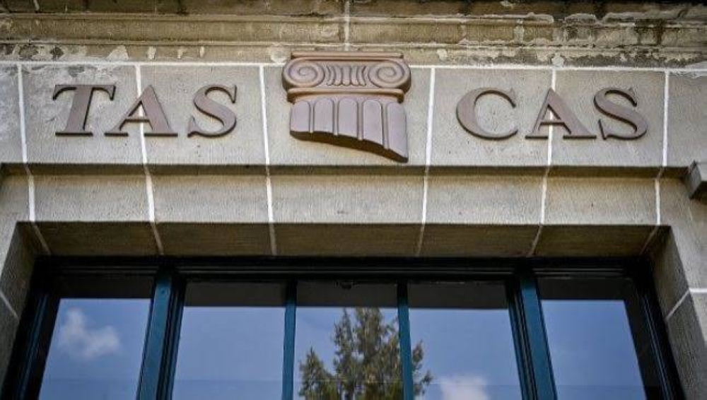 بينها الهلال.. محكمة "كاس" تلاحق الأندية السعودية بـ 4 قضايا