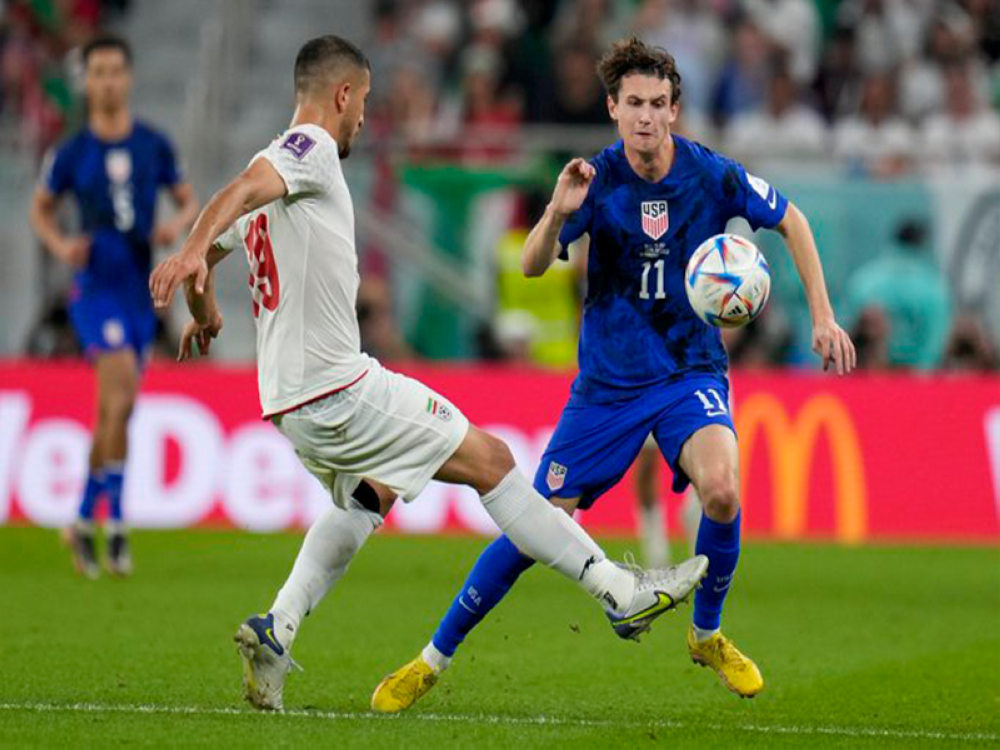 بالفيديو.. أمريكا تفوز على إيران بهدف بوليسيتش.. وتضرب موعدا مع هولندا في ثمن نهائي كأس العالم