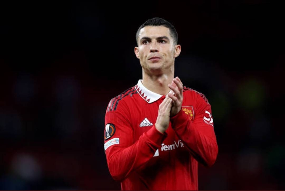 مصادر محلية تكشف ما ينتظره النصر لاتمام التعاقد مع كريستيانو رونالدو