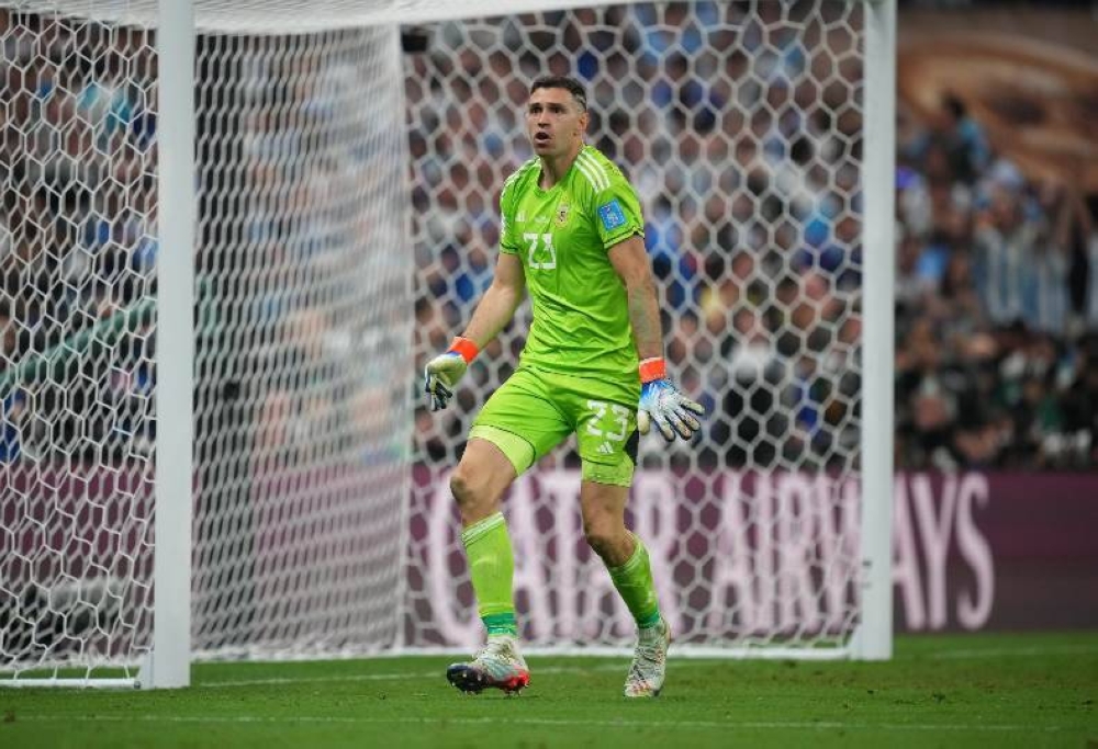 حارس الأرجنتين يواصل استفزاز الفرنسيين: خدعت "صبي" ريال مدريد