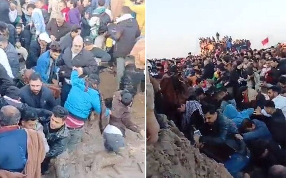 شاهد .. تدافع آلاف الجماهير أمام ملعب نهائي خليجي 25 .. مقتل مشجع وإصابة العشرات!