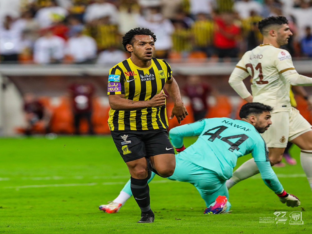 أنباء عن إيقاف لاعب الاتحاد رومارينيو بسبب المنشطات ! 