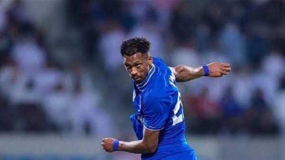 بعد تصرفه في مباراة الفتح.. هذا ما فعله كنو تجاه الجهاز الفني وزملائه اللاعبين!